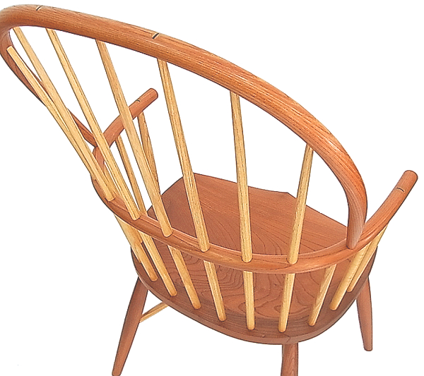 椅子工房 家具制作鯛工房・ダブルボウ ウィンザーチェア DBW-102 欅製・背面